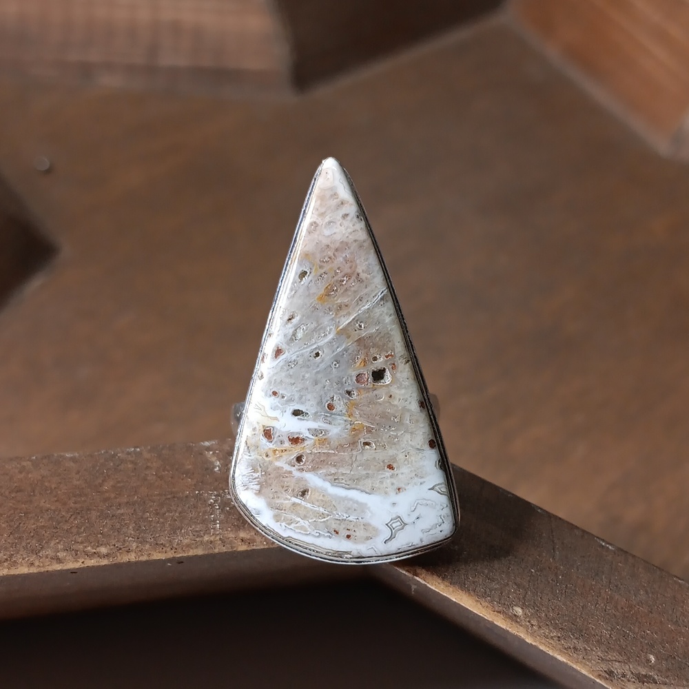 Mexican Laguna Lace Agate ring,  size 9.5